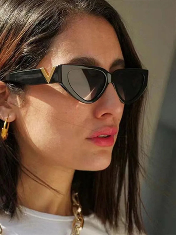Lunettes de soleil œil de chat vintage de luxe pour femmes, verres solaires œil de chat tendance