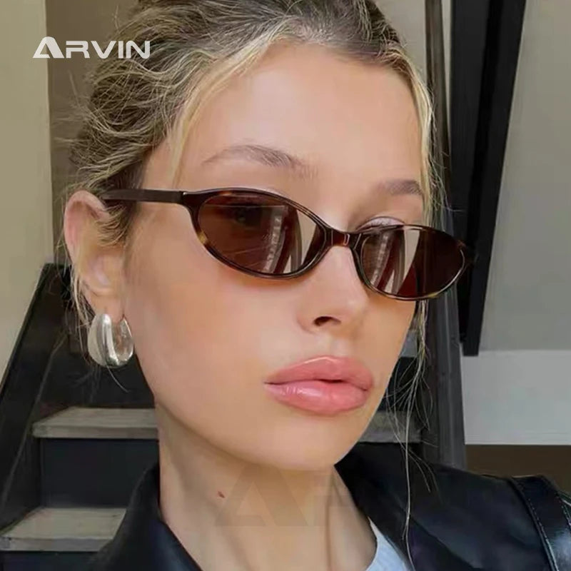 Women's brown leopard sunglasses, small frame, oval retro style