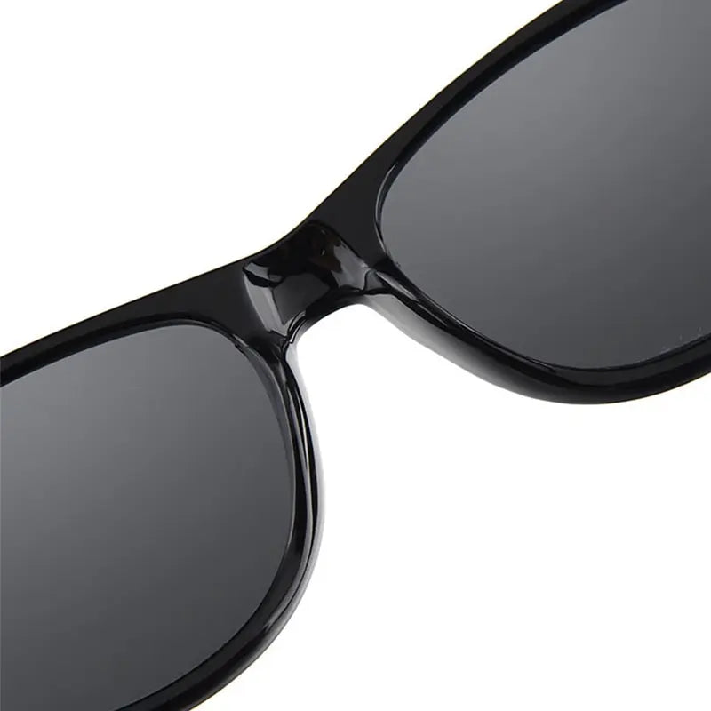 Promotional sunglasses, classic style, men and women