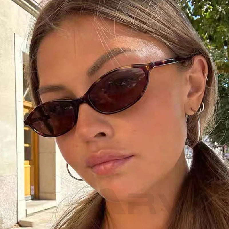 Women's brown leopard sunglasses, small frame, oval retro style