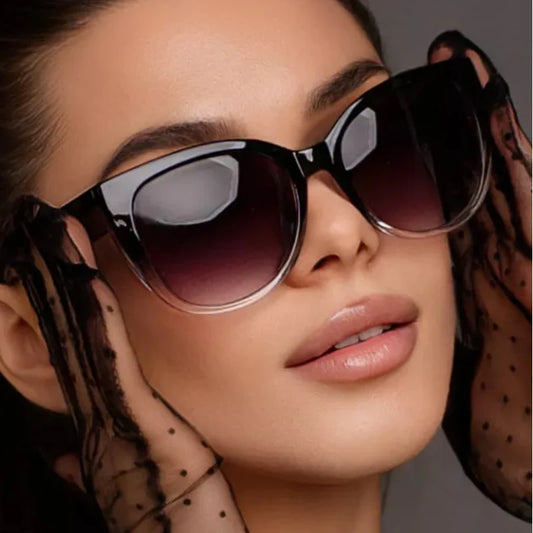 Women's Fashion Retro Cat Eye Sunglasses Gradient Lens Simple Wide Design